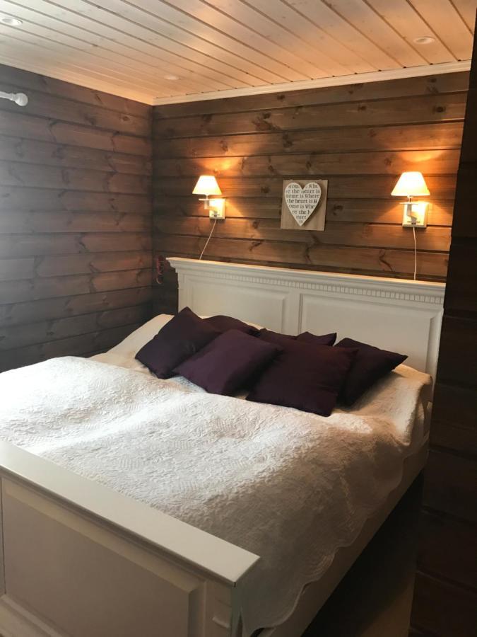 Pa Solsiden Av Gaustatoppen Сasa de vacaciones Tuddal